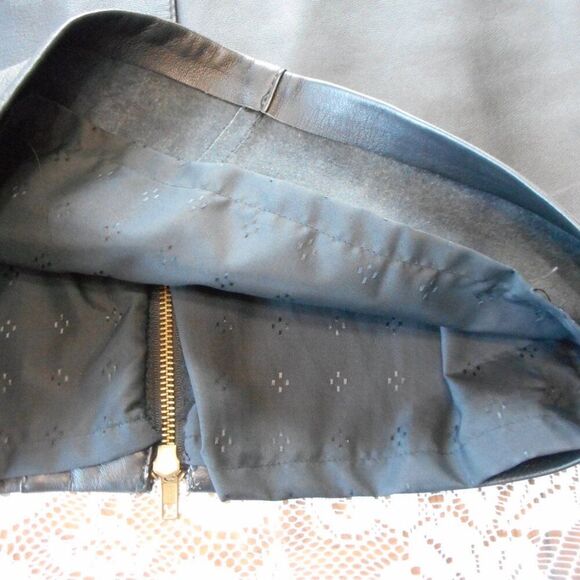 FABULOUS MOTO SKIRT & JACKET SET, Black Leather - Picture 14 of 14